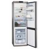 AEG Electrolux S73600CSM0 hladilnik + 120x0,5l vode Radenska