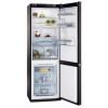 AEG Electrolux S83200CMB0 hladilnik + 120x0,5l vode Radenska